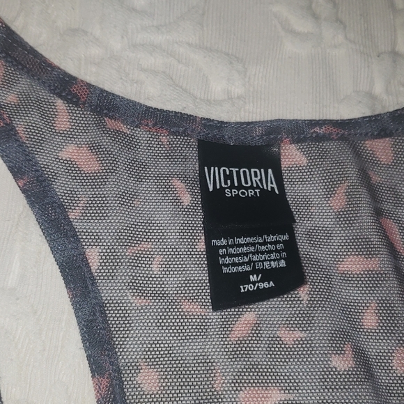 Victoria’s Secret Sport Mesh Leopard Racerbak - Picture 5 of 6